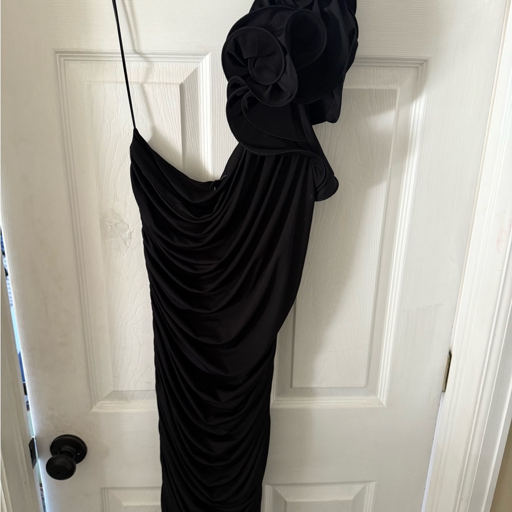 Express Black One-Shoulder Dress with Ruffle Detail